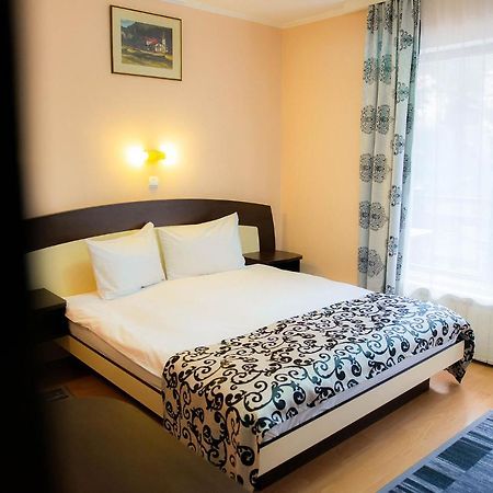 Casa Maia Hotel Buşteni Eksteriør billede