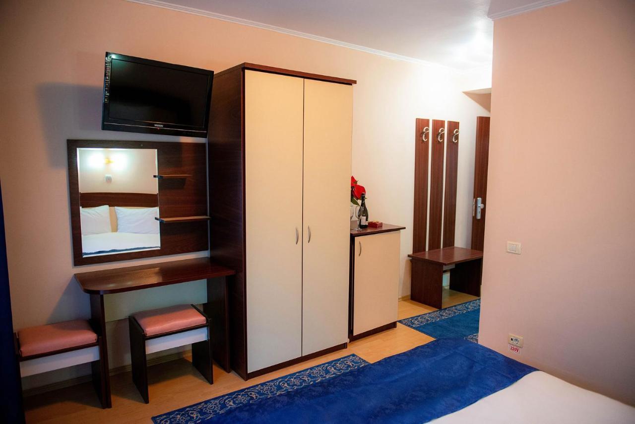 Casa Maia Hotel Buşteni Eksteriør billede