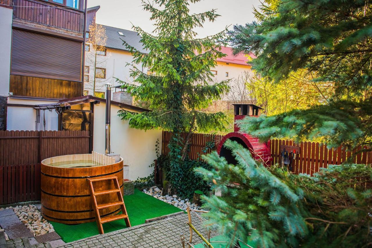 Casa Maia Hotel Buşteni Eksteriør billede