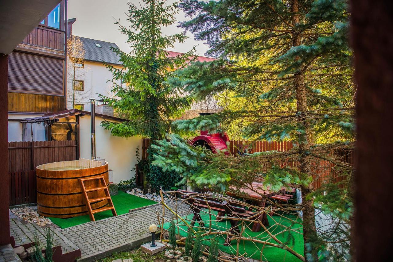 Casa Maia Hotel Buşteni Eksteriør billede