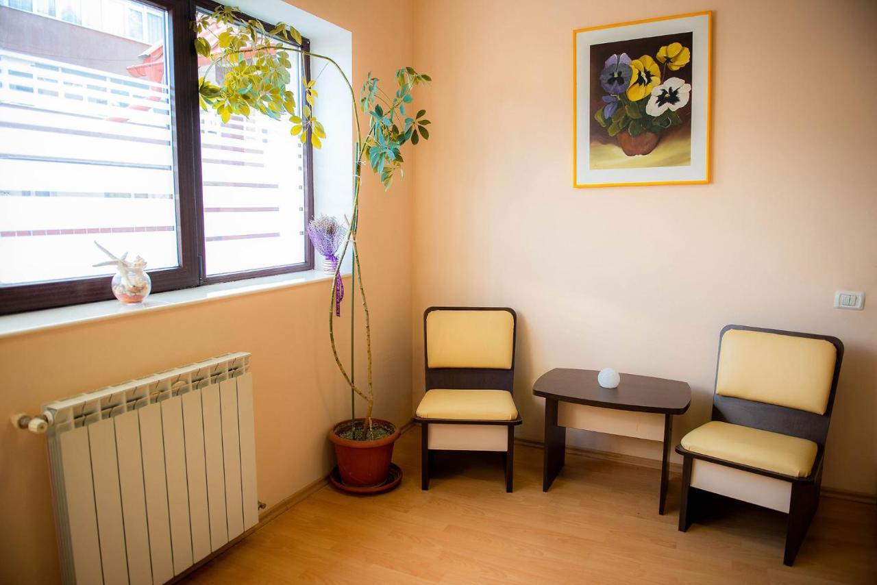 Casa Maia Hotel Buşteni Eksteriør billede