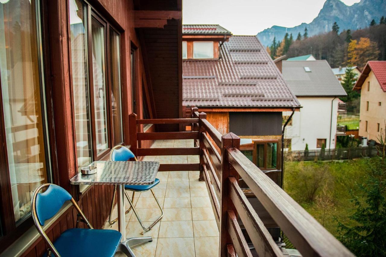Casa Maia Hotel Buşteni Eksteriør billede