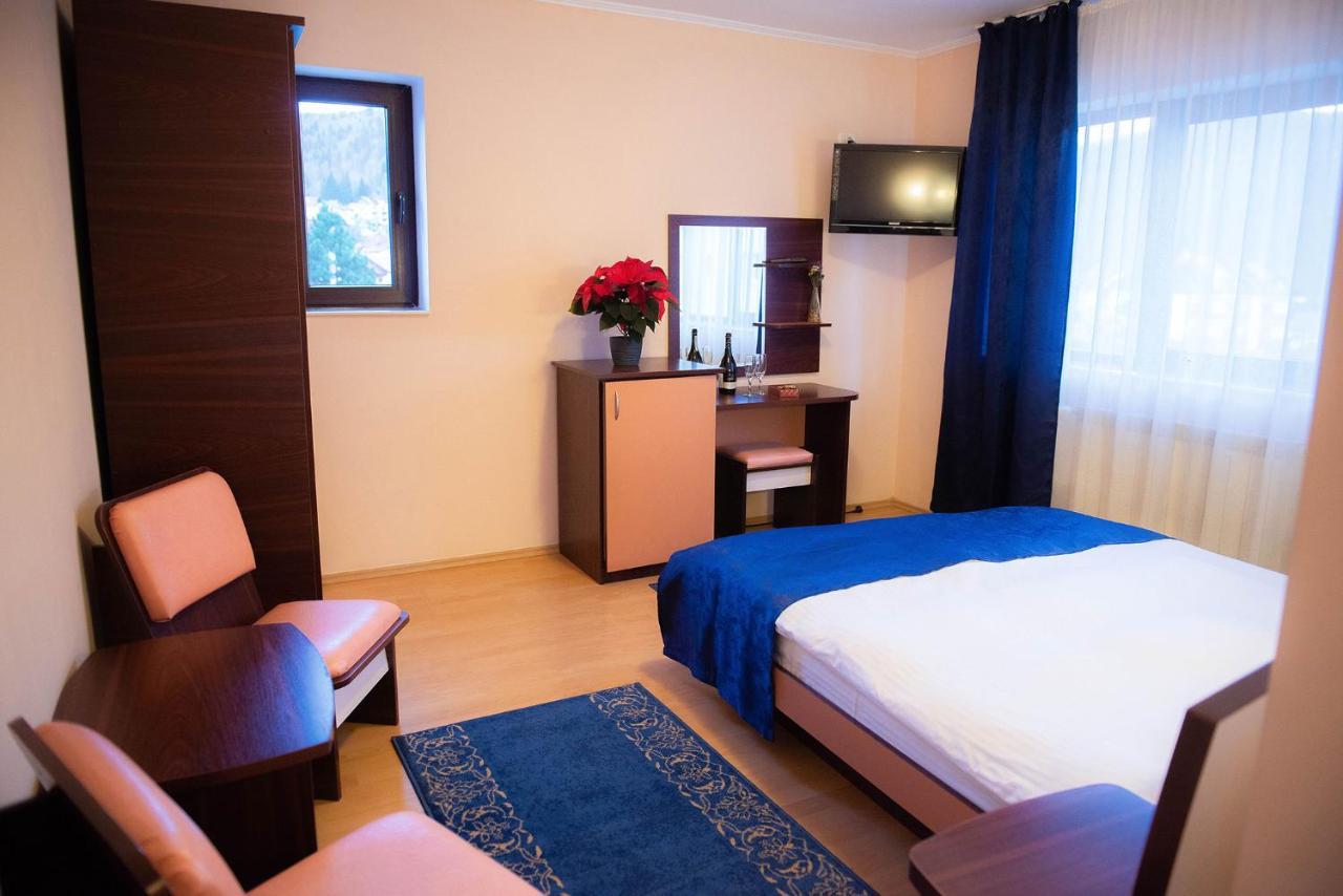 Casa Maia Hotel Buşteni Eksteriør billede