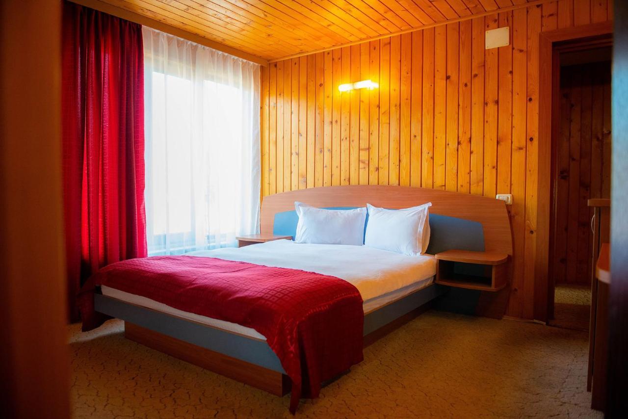 Casa Maia Hotel Buşteni Eksteriør billede