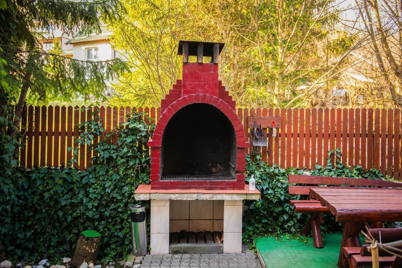 Casa Maia Hotel Buşteni Eksteriør billede